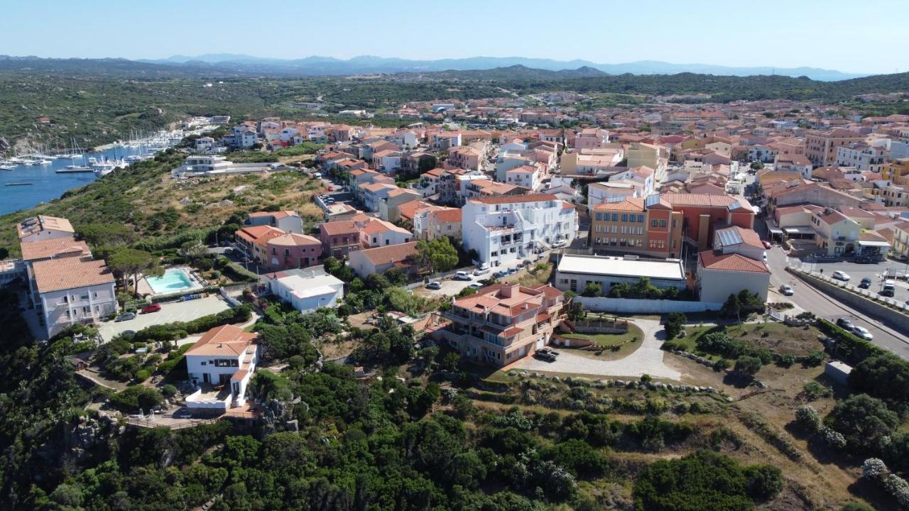 Hotel Da Cecco Santa Teresa Gallura Eksteriør billede