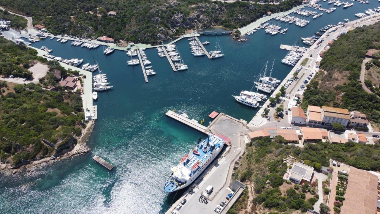 Hotel Da Cecco Santa Teresa Gallura Eksteriør billede