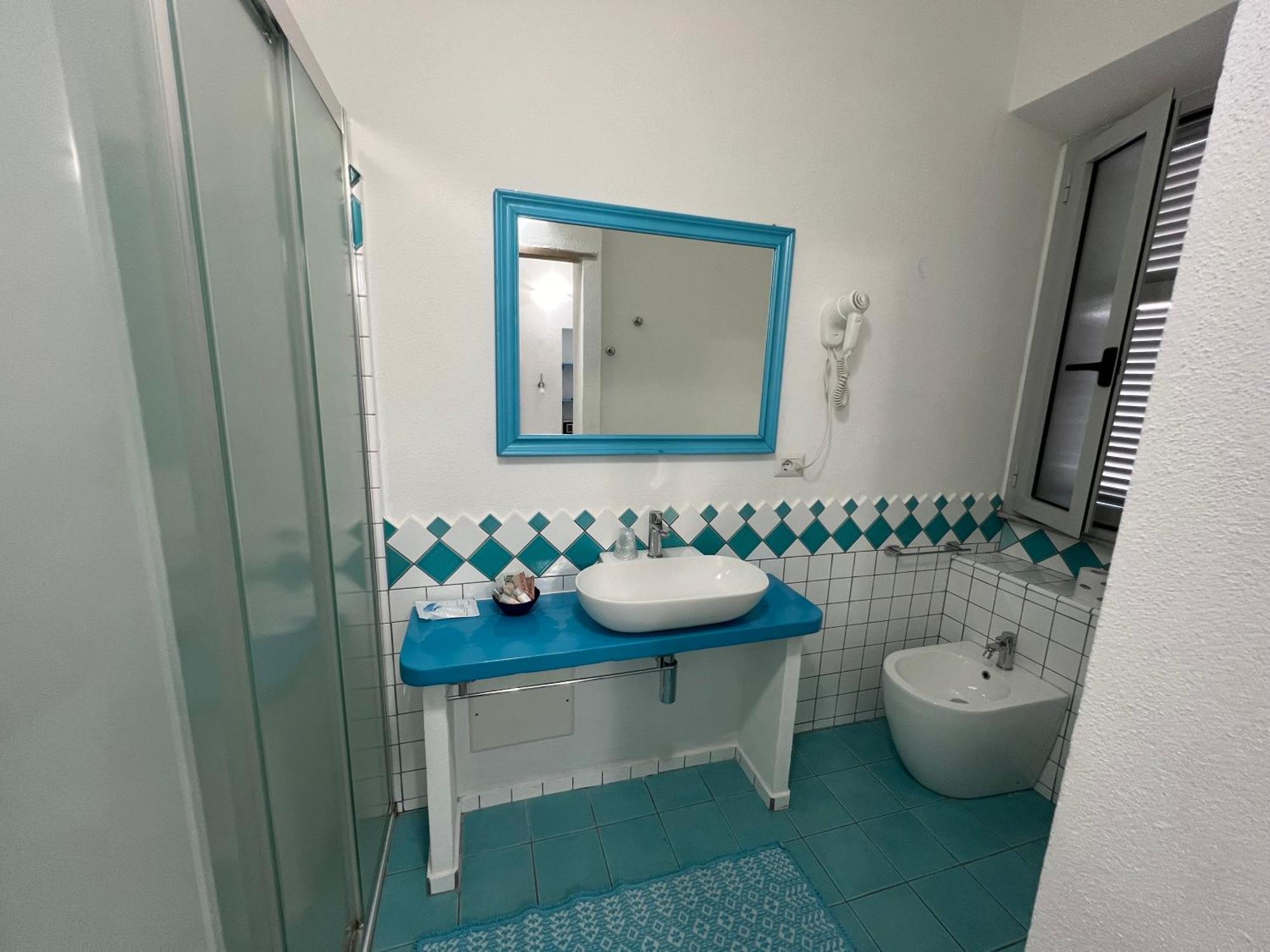 Hotel Da Cecco Santa Teresa Gallura Eksteriør billede