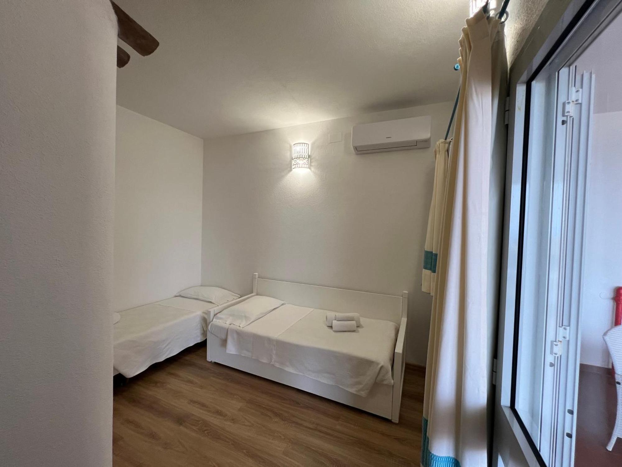 Hotel Da Cecco Santa Teresa Gallura Eksteriør billede